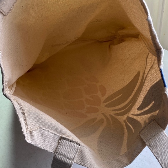 Tommy Bahama Tan Tote with Pink and Blue Pineapple Design - Picture 4 of 8